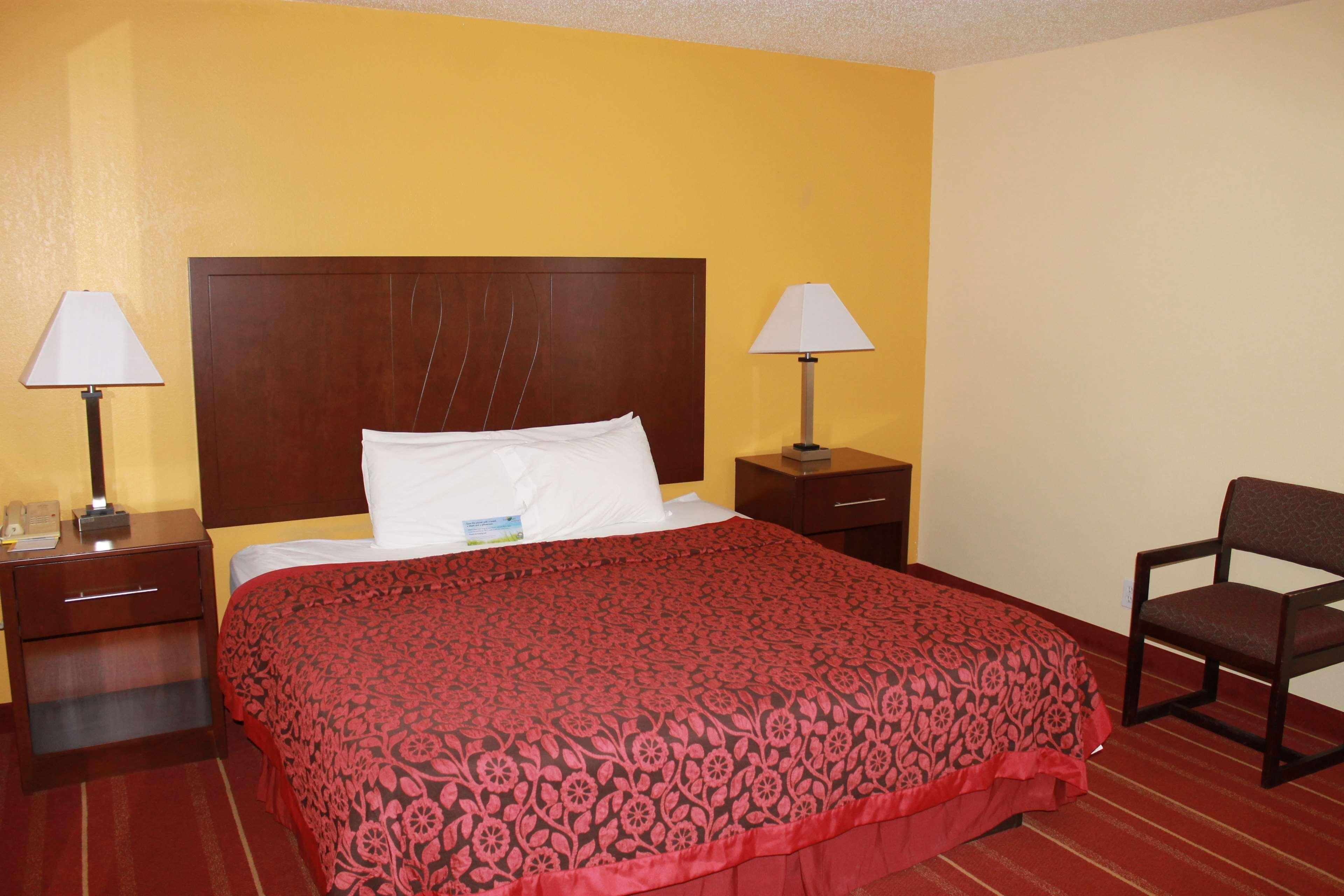 Days Inn By Wyndham Walcott Davenport מראה חיצוני תמונה