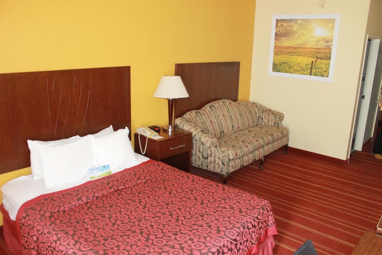 Days Inn By Wyndham Walcott Davenport מראה חיצוני תמונה